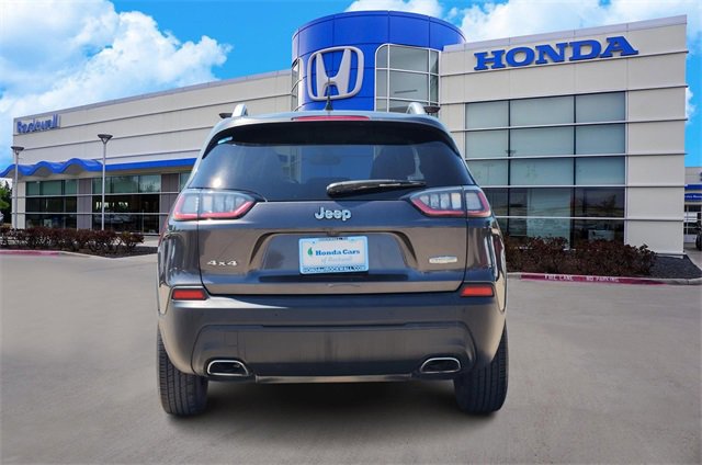 Used 2019 Jeep Cherokee Latitude Plus w/ Comfort/Convenience Group image 5