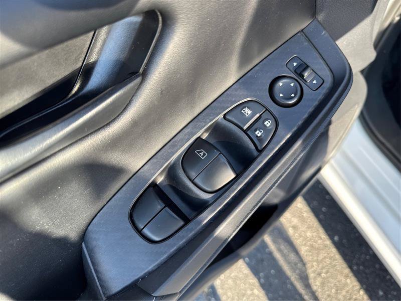 Used 2024 Nissan Sentra S FWD image 31