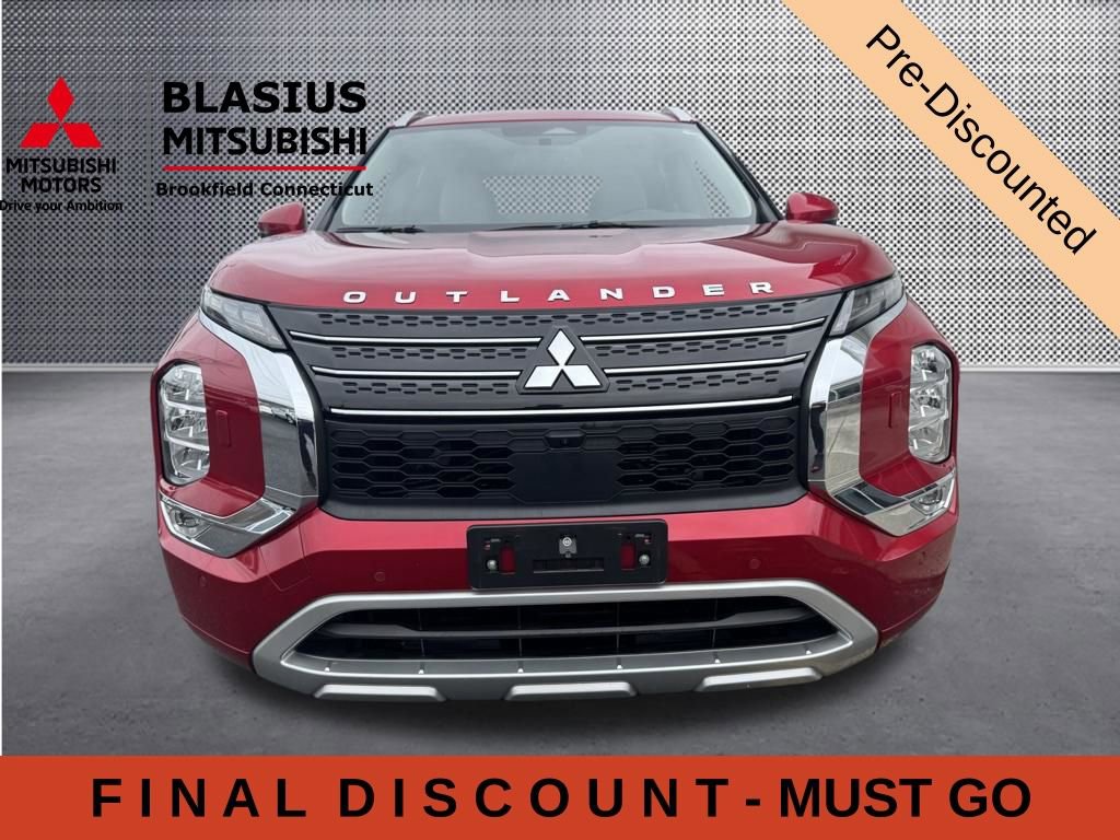 Used 2023 Mitsubishi Outlander SEL AWD/4WD image 30