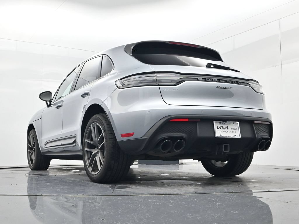 Used 2024 Porsche Macan Turbo AWD/4WD image 45