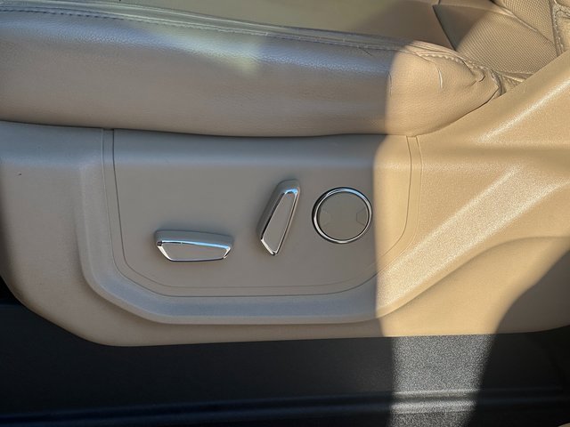 Used 2019 Ford F350 Lariat w/ Lariat Ultimate Package image 16