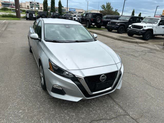 Used 2022 Nissan Altima 2.5 S FWD image 22