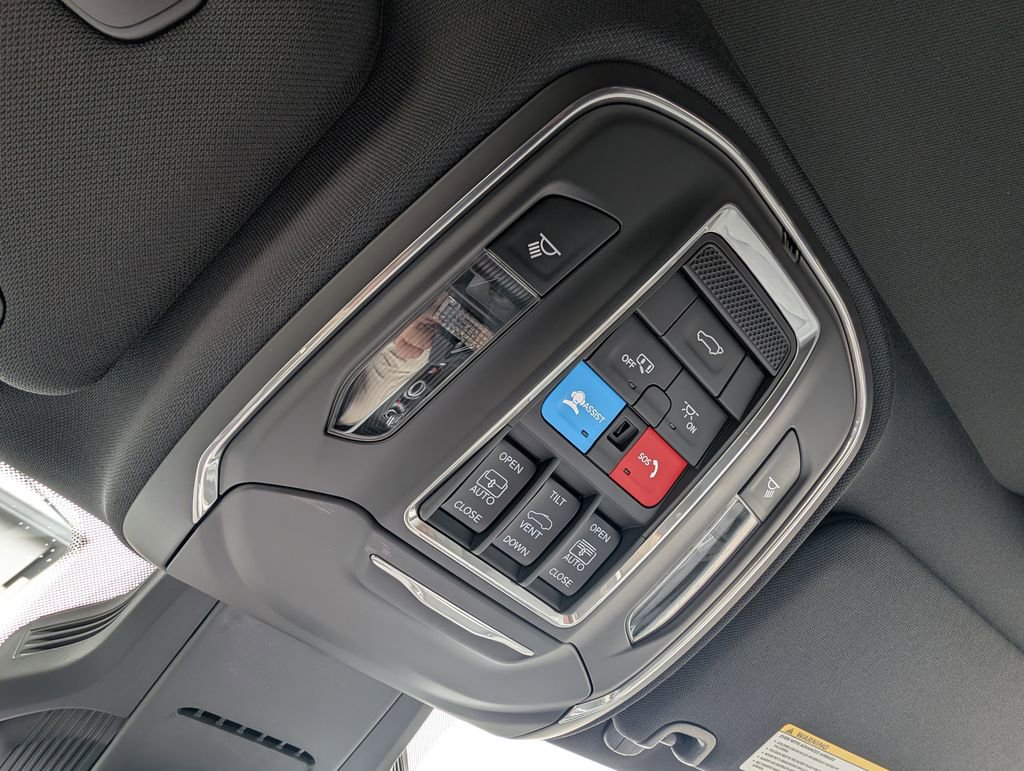 New 2026 Jeep Cherokee Overland AWD/4WD image 31