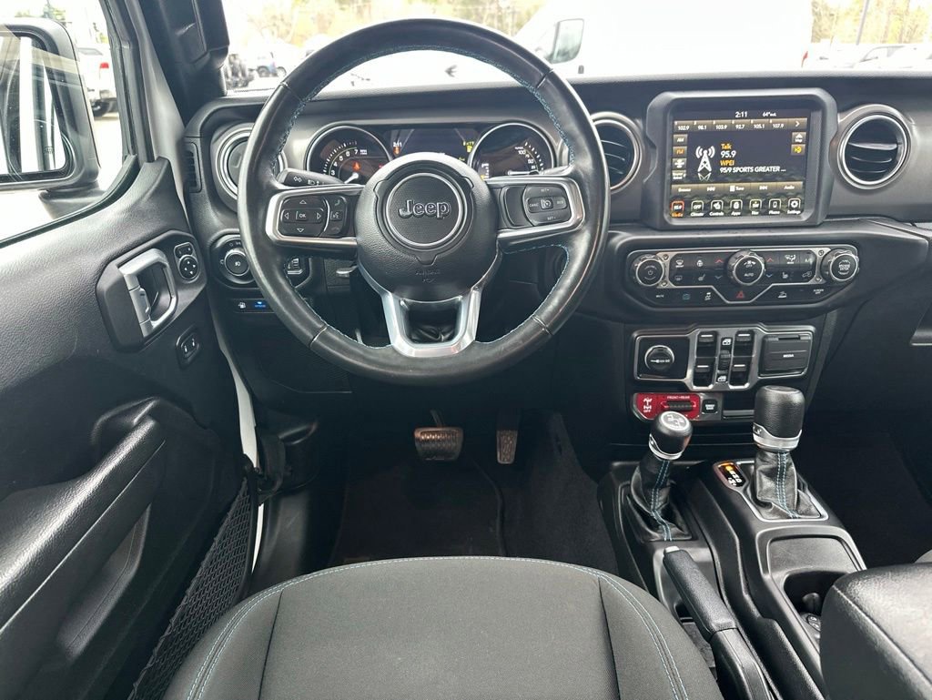 Used 2023 Jeep Wrangler Unlimited Rubicon 4xe w/ Cold Weather Group AWD/4WD image 17