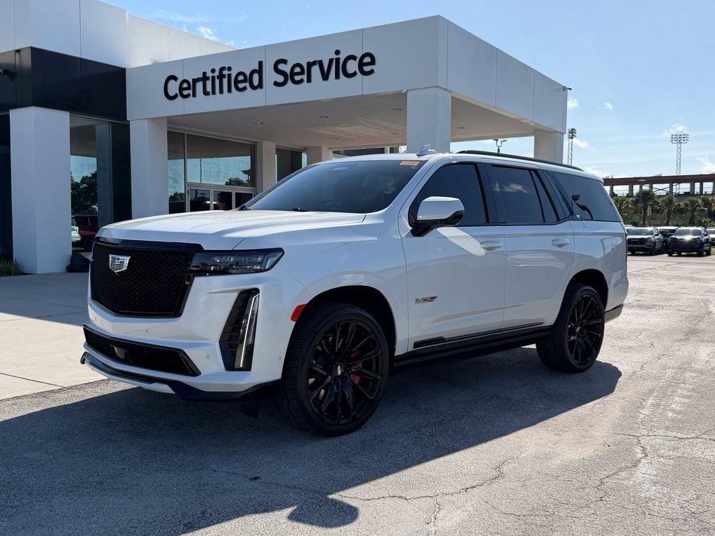 Used 2023 Cadillac Escalade V w/ LPO, ONYX Package AWD/4WD image 9