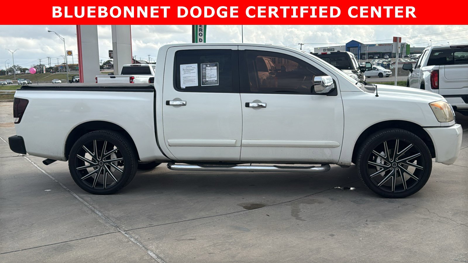 Used 2012 Nissan Titan SV image 6