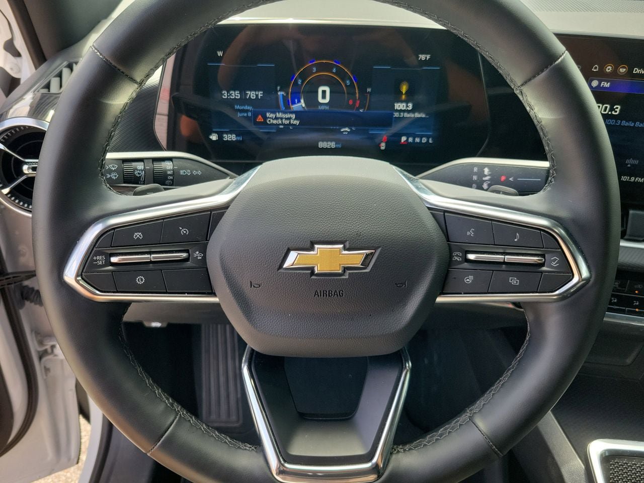 Used 2026 Chevrolet Equinox LT FWD image 17