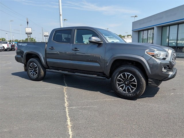 Used 2021 Toyota Tacoma TRD Sport w/ Blackout Package (TMS) image 2