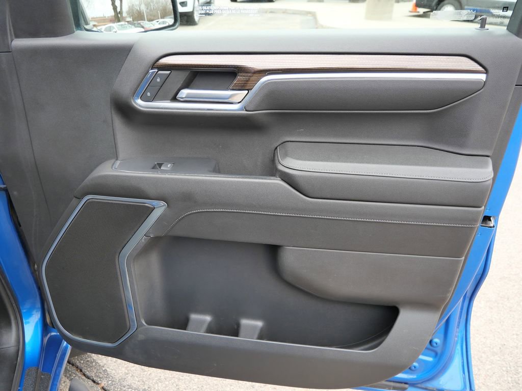 Used 2023 Chevrolet Silverado 1500 RST w/ Protection Package image 13