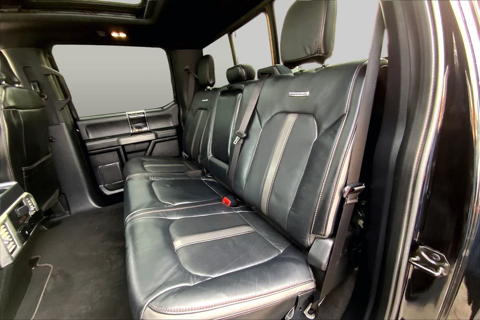Certified 2020 Ford F450 Platinum w/ FX4 Off-Road Package AWD/4WD image 19