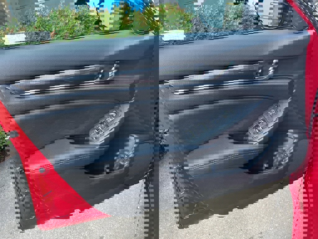 Used 2022 Honda Accord Sport image 13