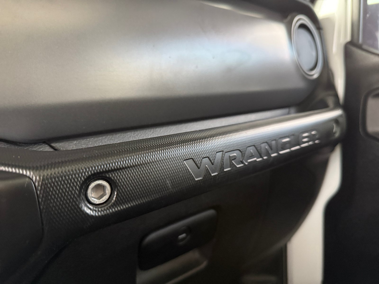 Used 2023 Jeep Wrangler Unlimited w/ 8.4" Radio Group AWD/4WD image 21