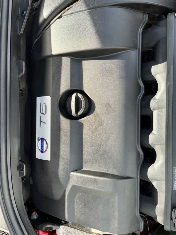 Used 2016 Volvo XC60 T6 w/ Proximity Package image 27