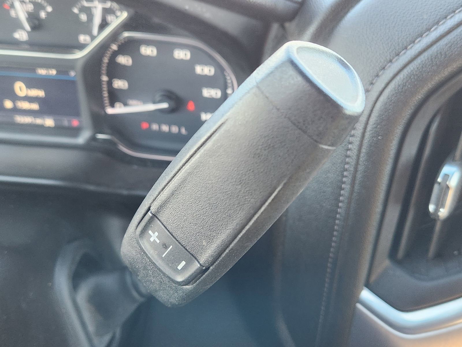 Used 2022 GMC Sierra 2500 SLE w/ SLE Convenience Package image 25