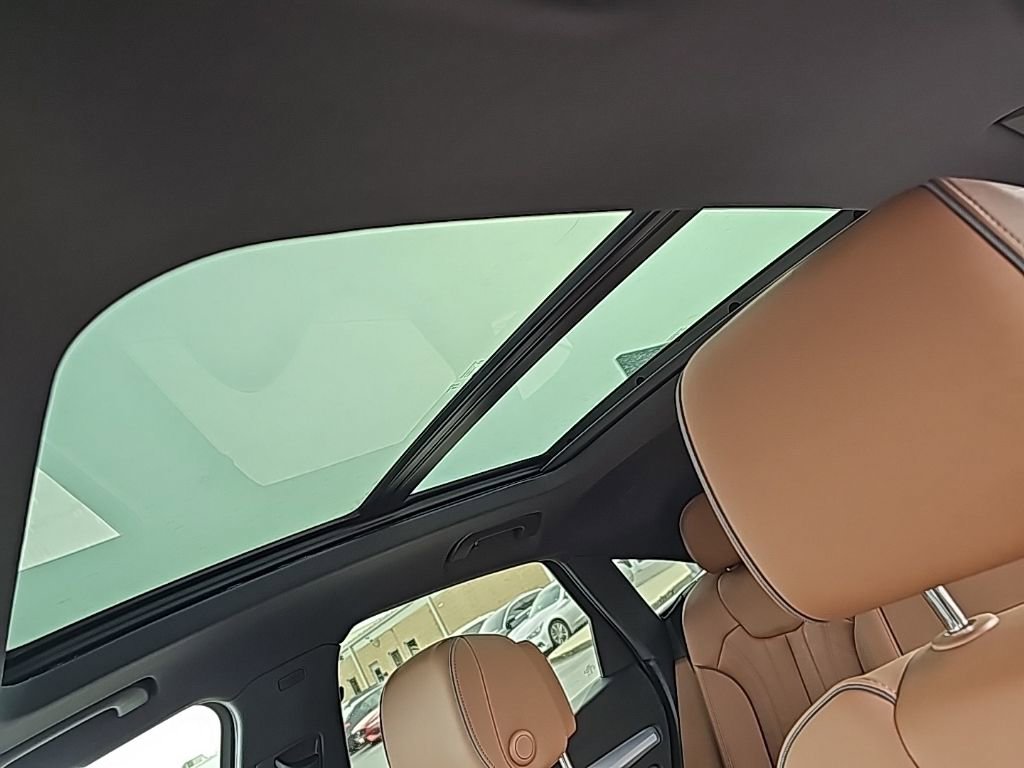 Used 2025 Audi Q5 2.0T Premium Plus w/ Premium Plus Package image 10