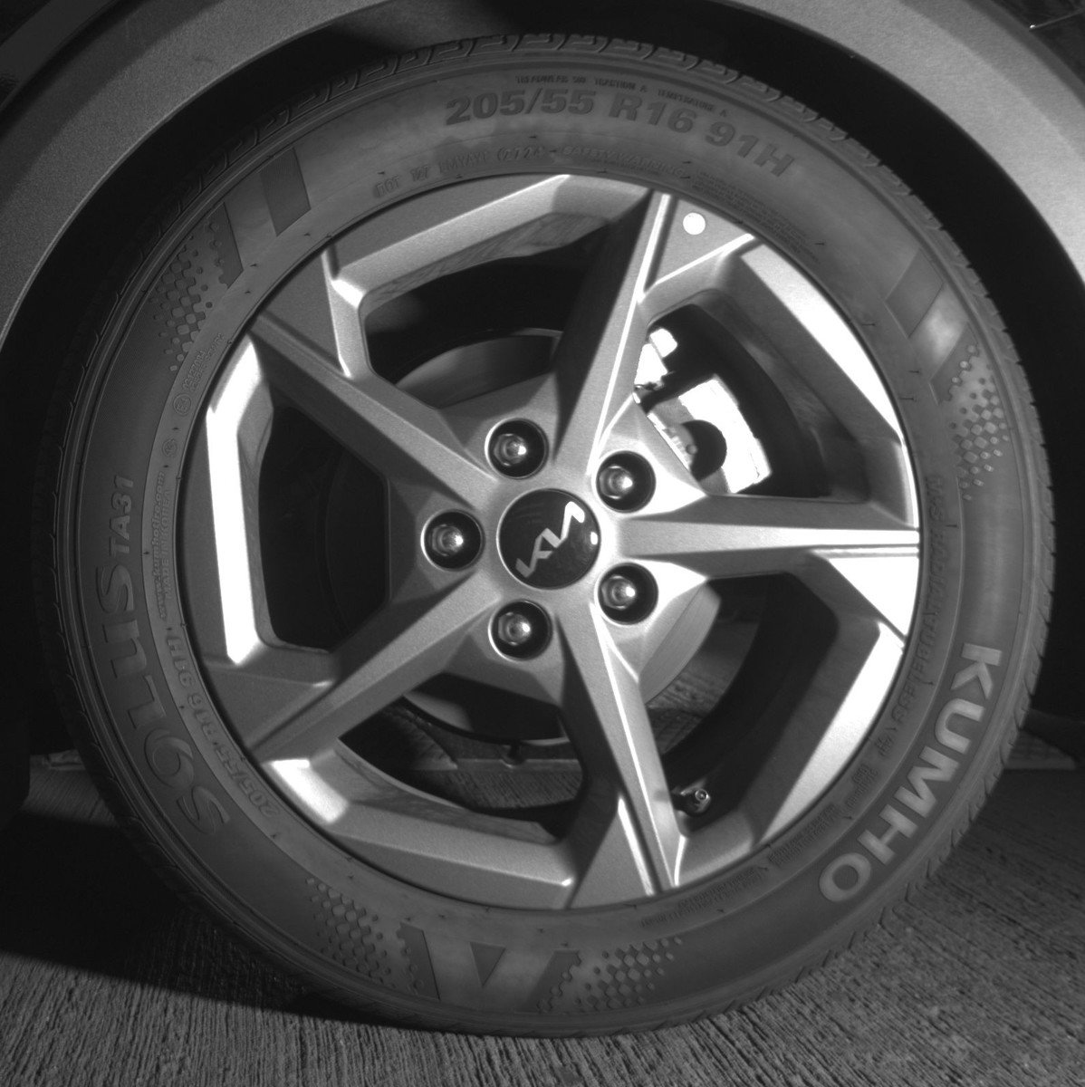 Used 2025 Kia K4 LXS image 14