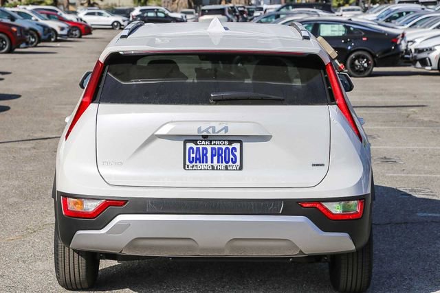 New 2026 Kia Niro LX FWD image 7