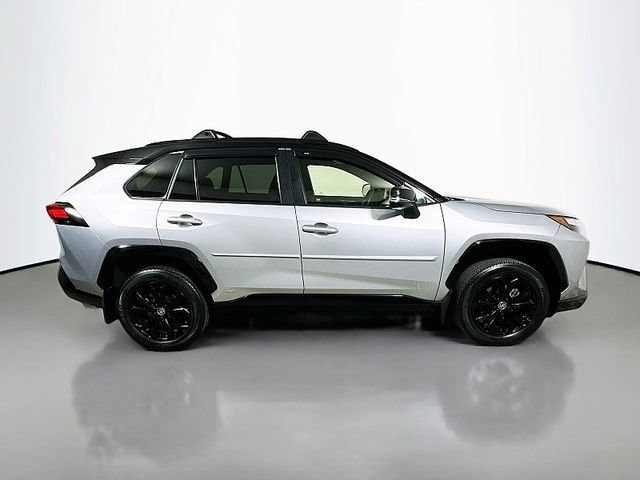 Used 2022 Toyota RAV4 XSE w/ XSE Grade Weather Package AWD/4WD image 8