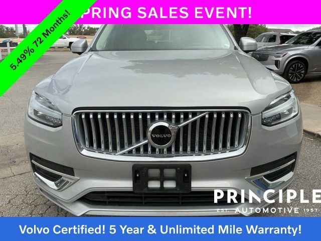 Certified 2025 Volvo XC90 B5 Core AWD/4WD image 3