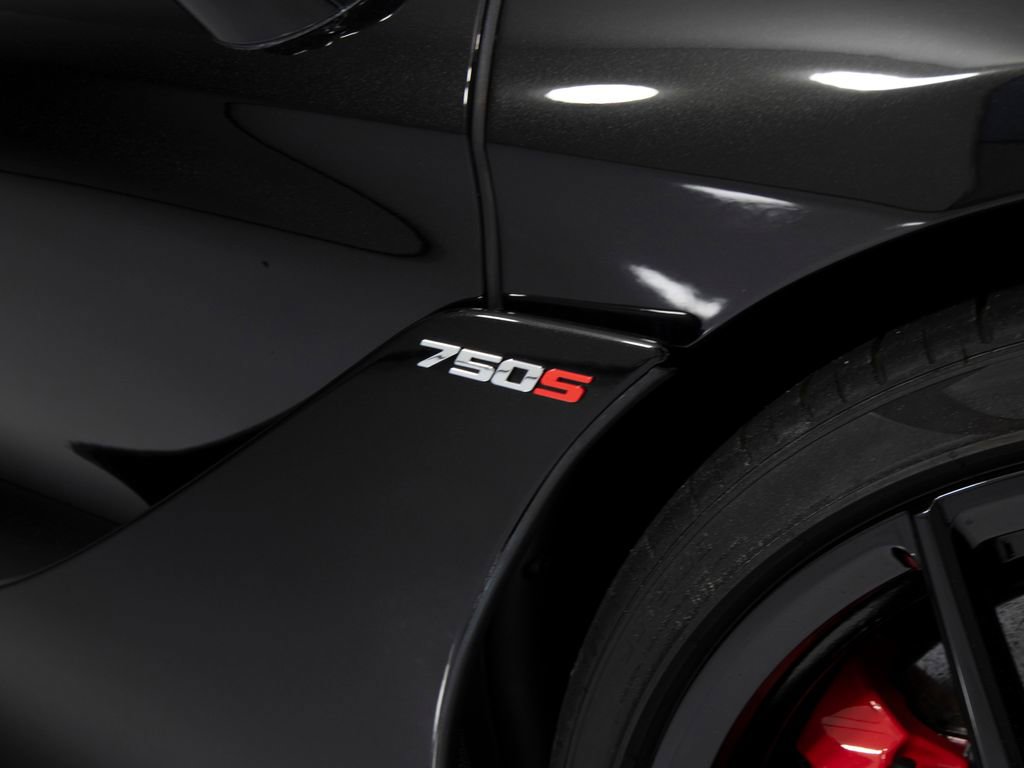 Used 2024 McLaren 750S Spider image 43