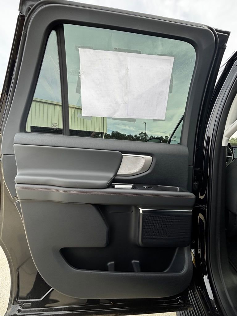 Used 2025 Ford Expedition Max Active image 14