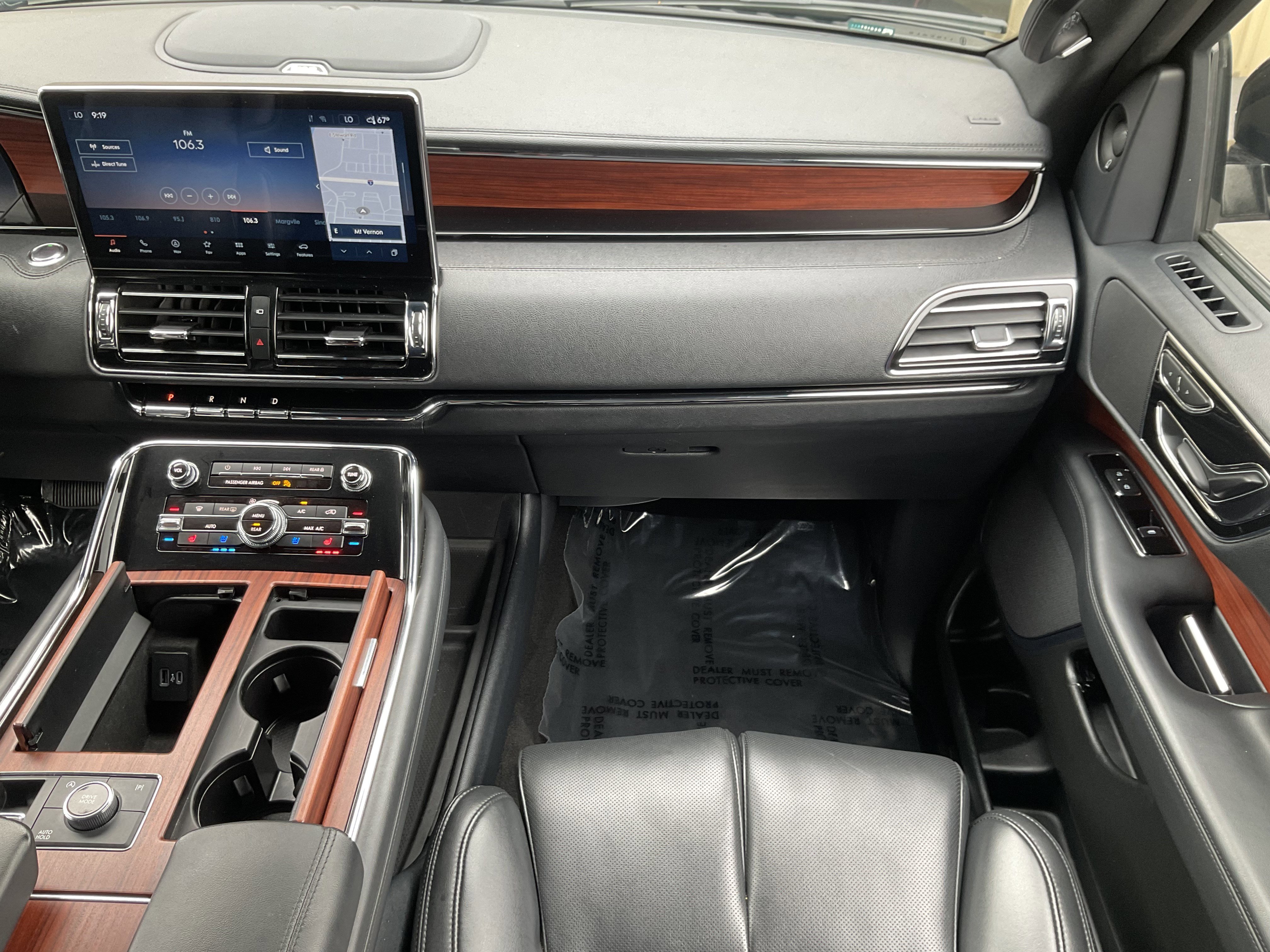 Used 2024 Lincoln Navigator L 4WD image 25