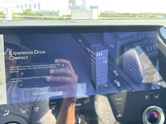 New 2026 Lexus RX 450h AWD image 18