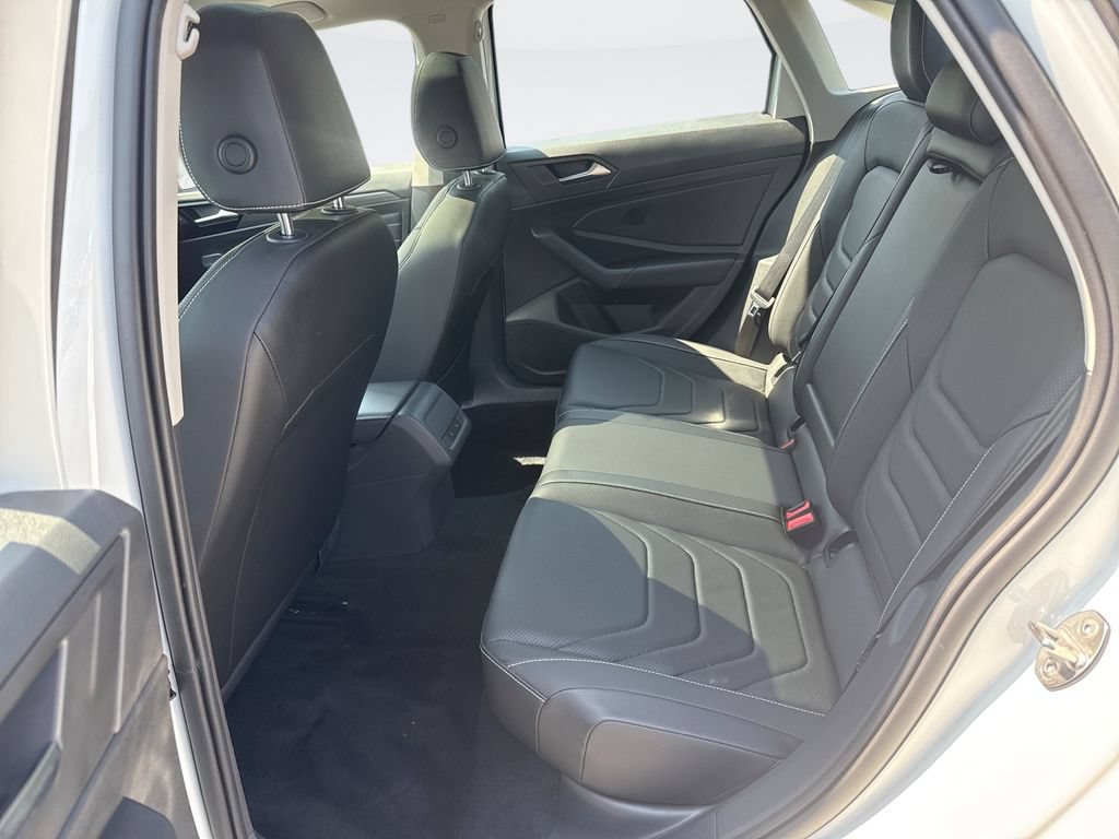 Used 2022 Volkswagen Jetta SEL FWD image 24