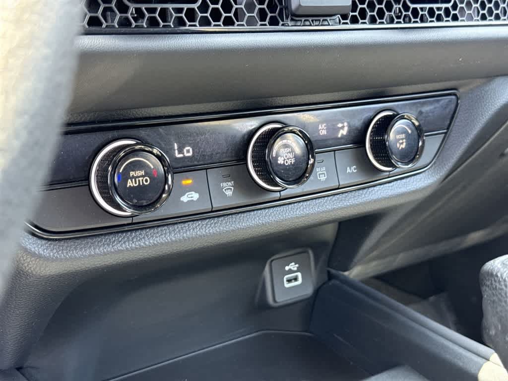 Certified 2023 Honda HR-V LX image 24