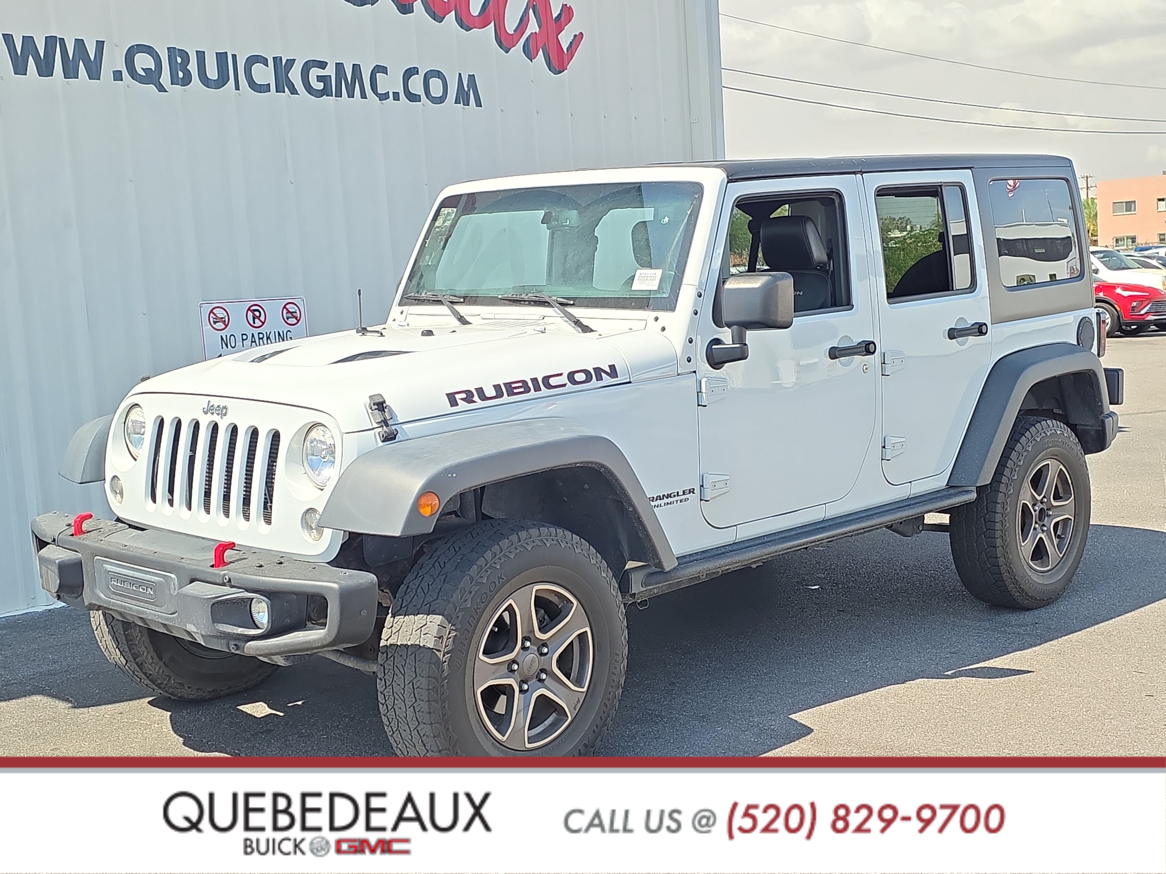 Used 2015 Jeep Wrangler Unlimited Rubicon w/ Dual Top Group AWD/4WD image 3