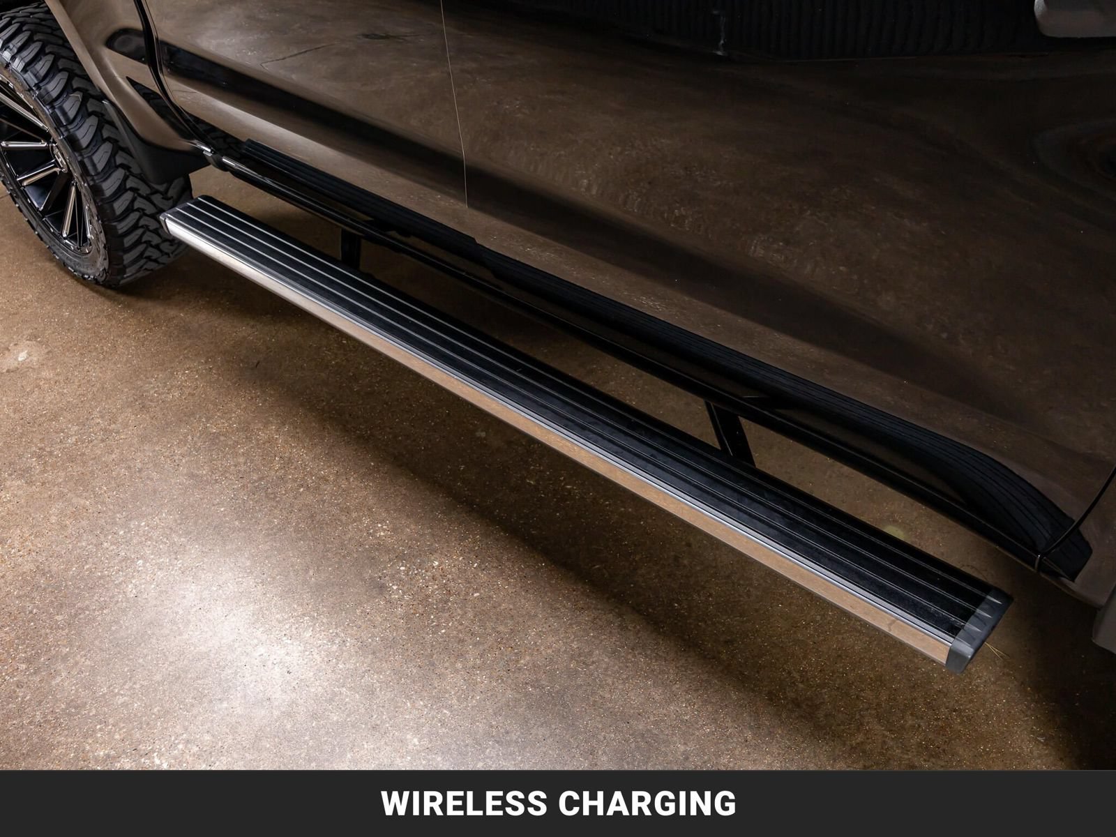 Used 2019 Chevrolet Silverado 1500 High Country AWD/4WD image 12
