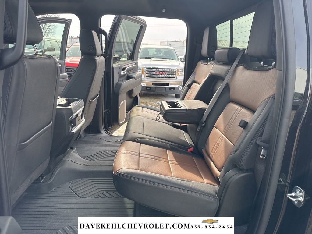 Used 2024 Chevrolet Silverado 3500 High Country w/ High Country Premium Package image 26