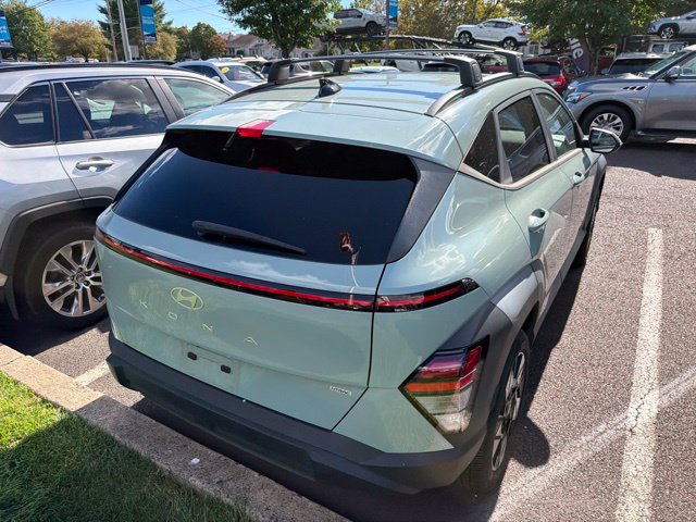 Certified 2024 Hyundai Kona SEL AWD/4WD image 13
