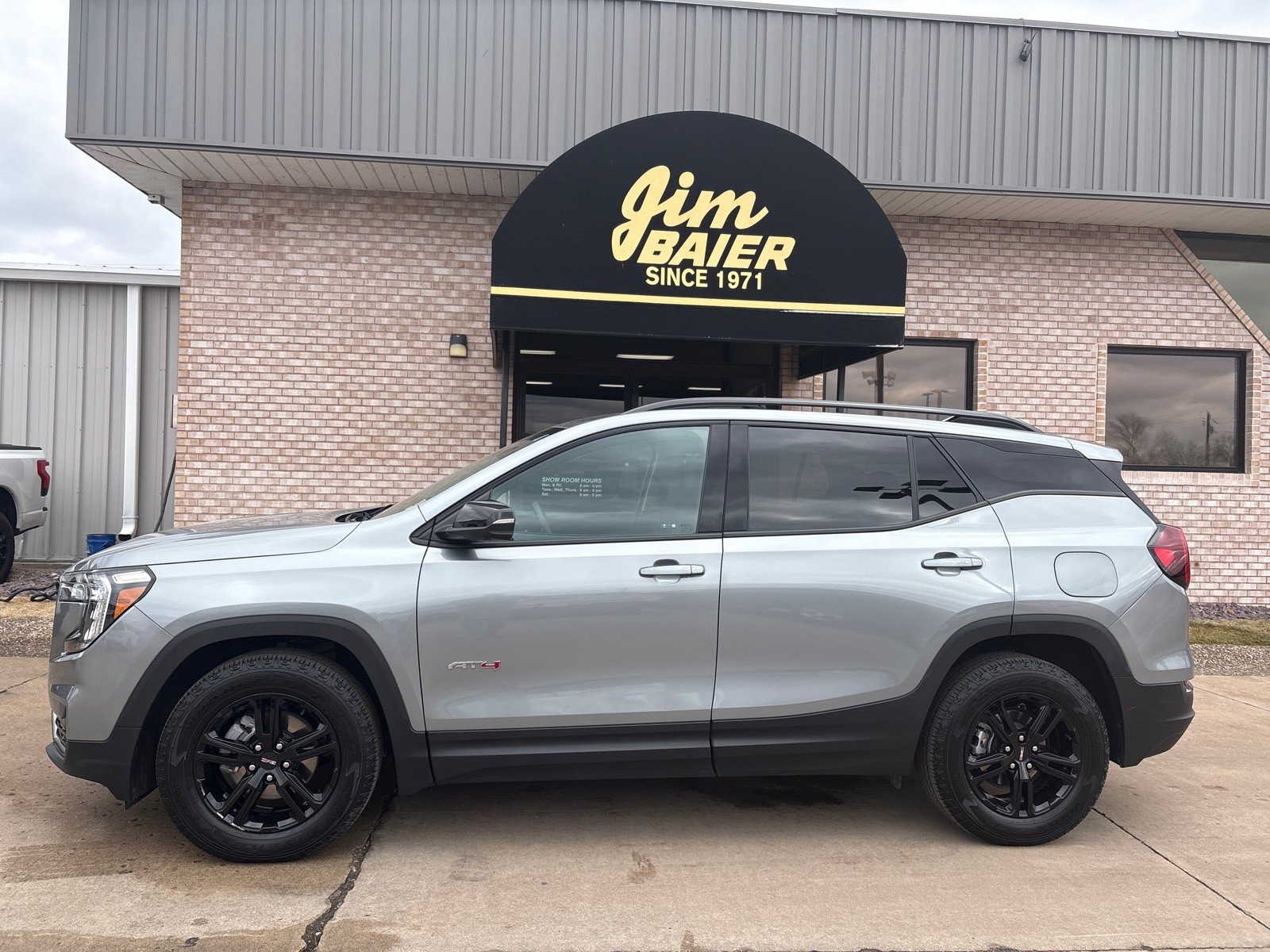 Used 2023 GMC Terrain AT4 w/ Infotainment Package II image 2