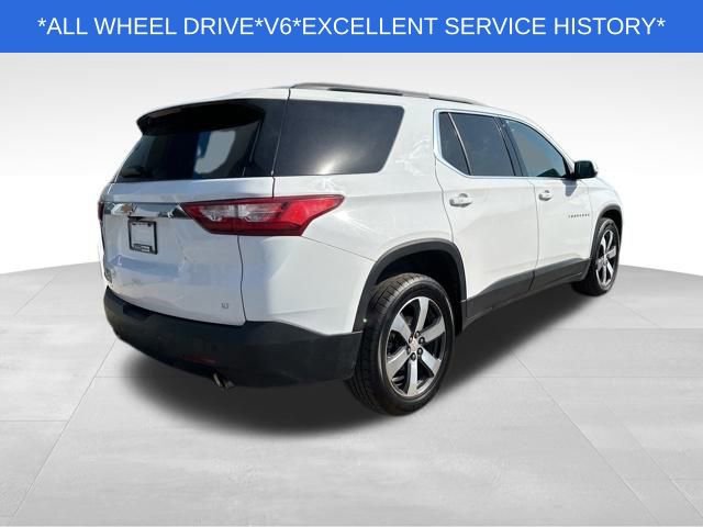 Used 2021 Chevrolet Traverse LT w/ LT Premium Package image 10