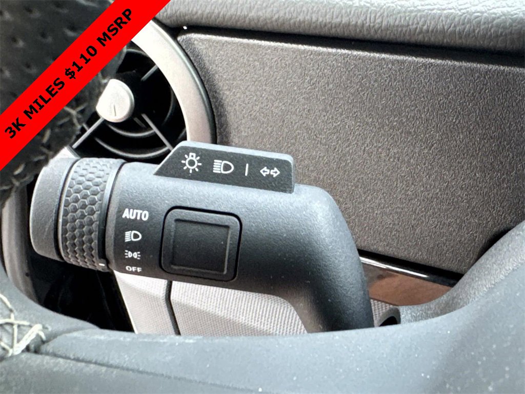 Used 2024 INEOS Grenadier Fieldmaster Edition image 31