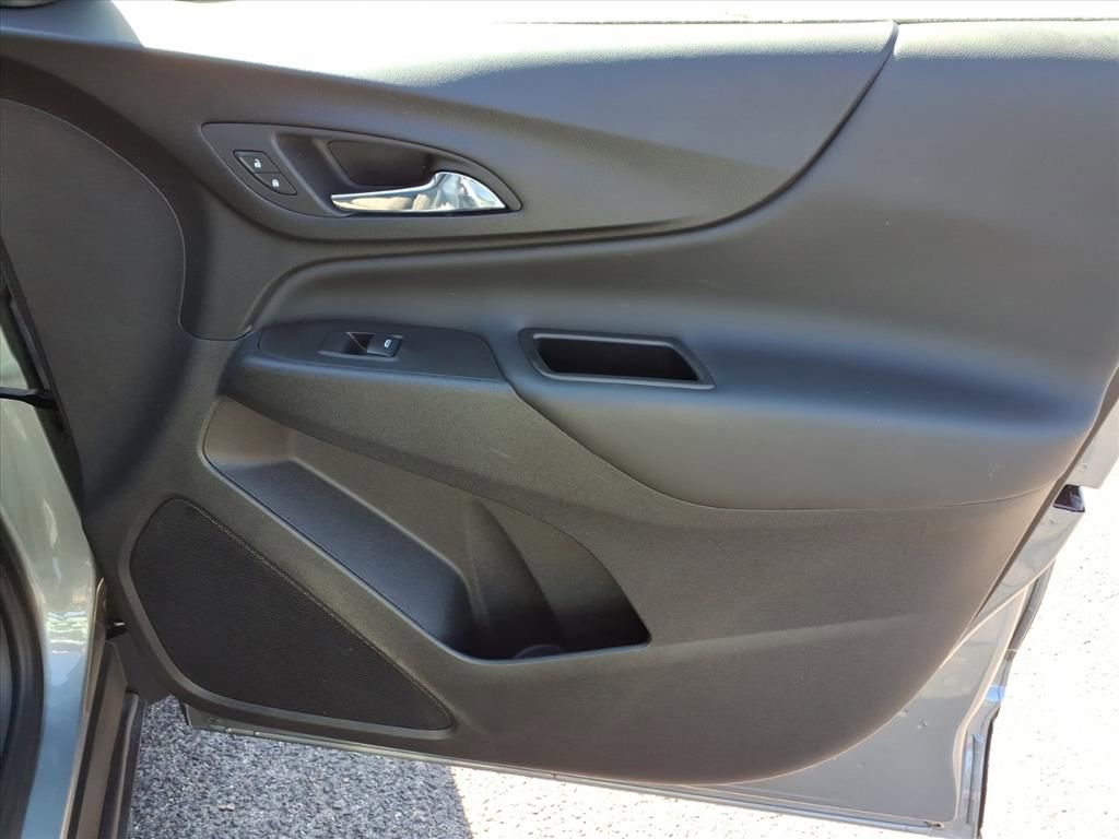 Used 2024 Chevrolet Equinox LT image 9