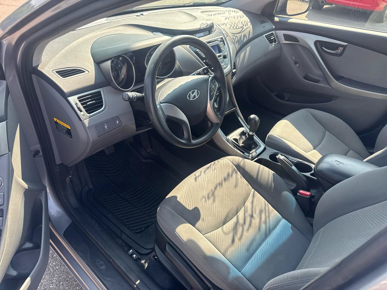 Used 2013 Hyundai Elantra GLS FWD image 9