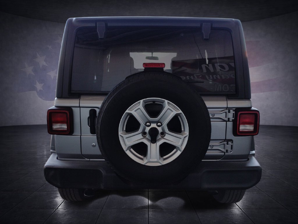 Used 2019 Jeep Wrangler Unlimited Sport S AWD/4WD image 3