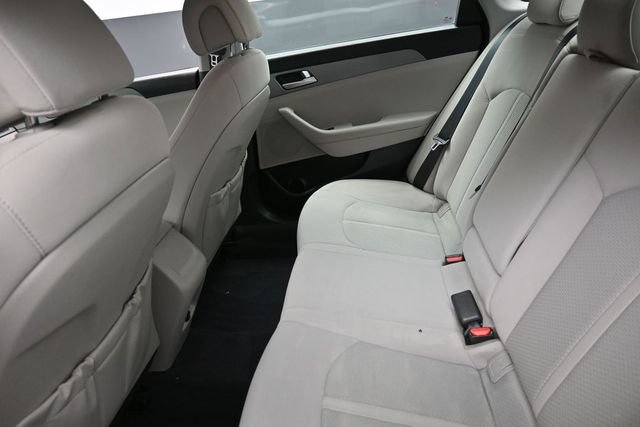 Used 2017 Hyundai Sonata SE FWD image 23