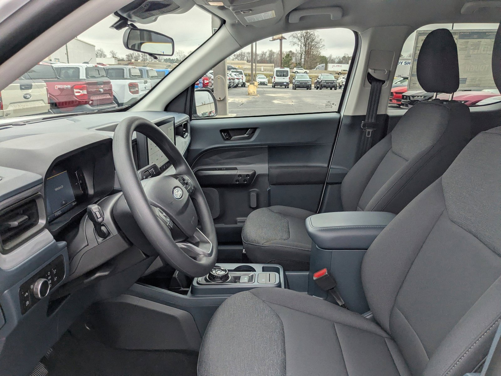 New 2025 Ford Maverick XL image 16