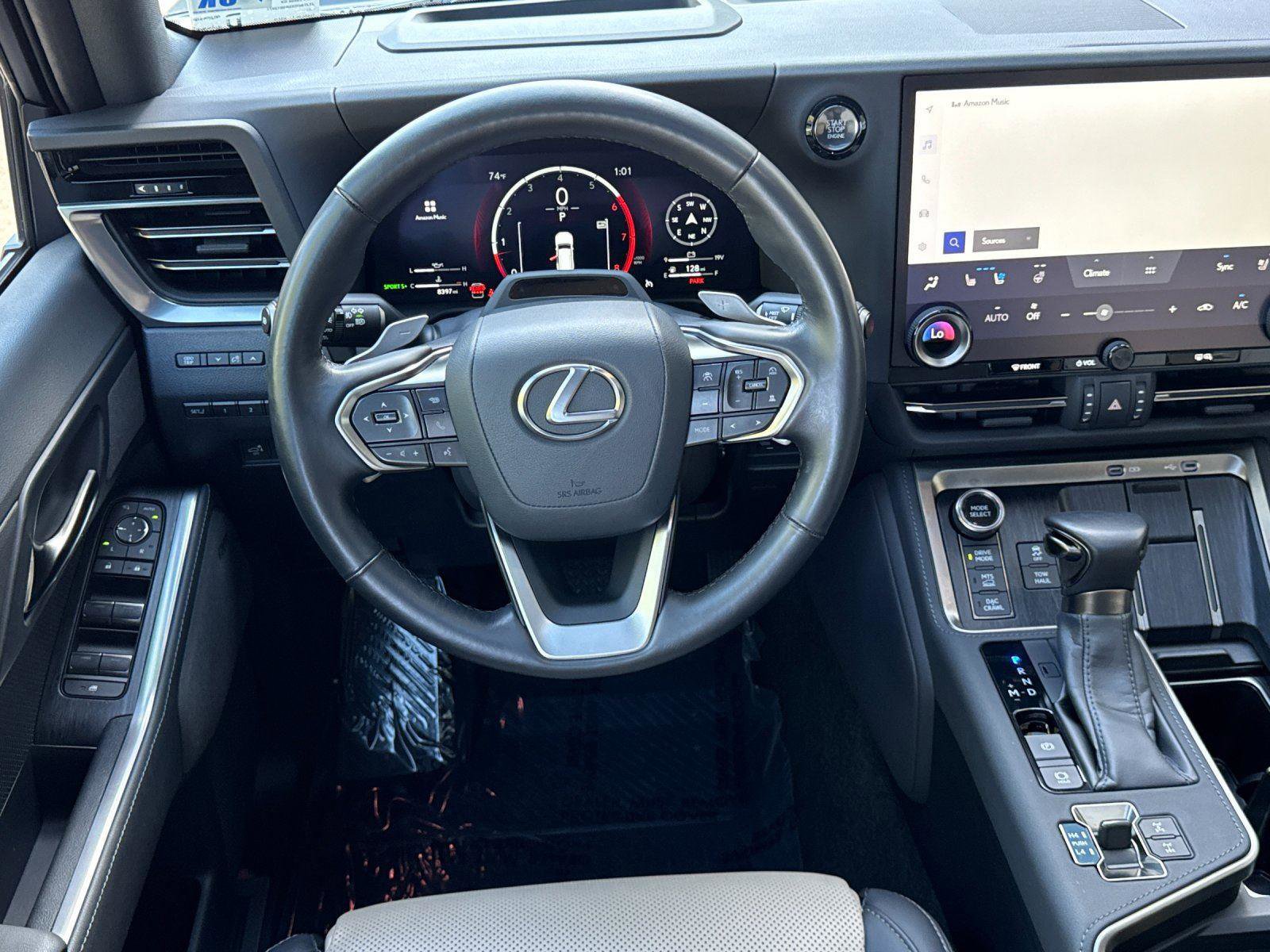 Used 2024 Lexus GX 550 image 13