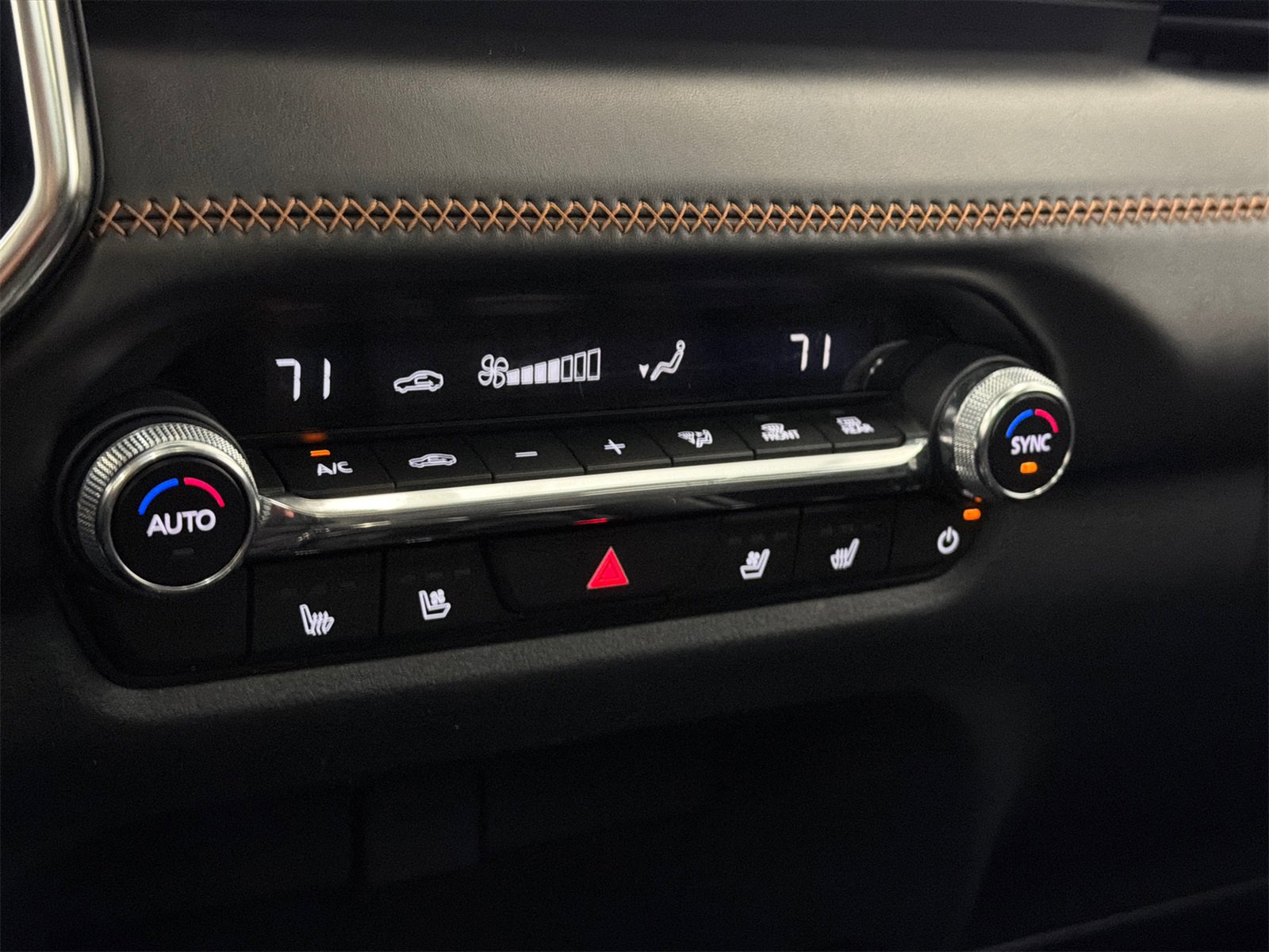 Used 2025 MAZDA CX-50 AWD 2.5 S w/ Premium Plus Pkg image 27