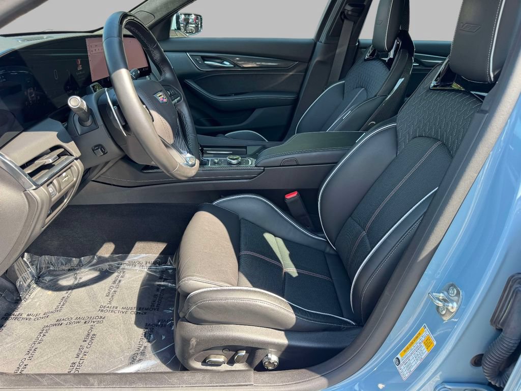Used 2025 Cadillac CT5 V Blackwing w/ Precision Package RWD image 2