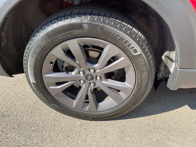 Used 2023 Ford Explorer XLT w/ Equipment Group 202A AWD/4WD image 44