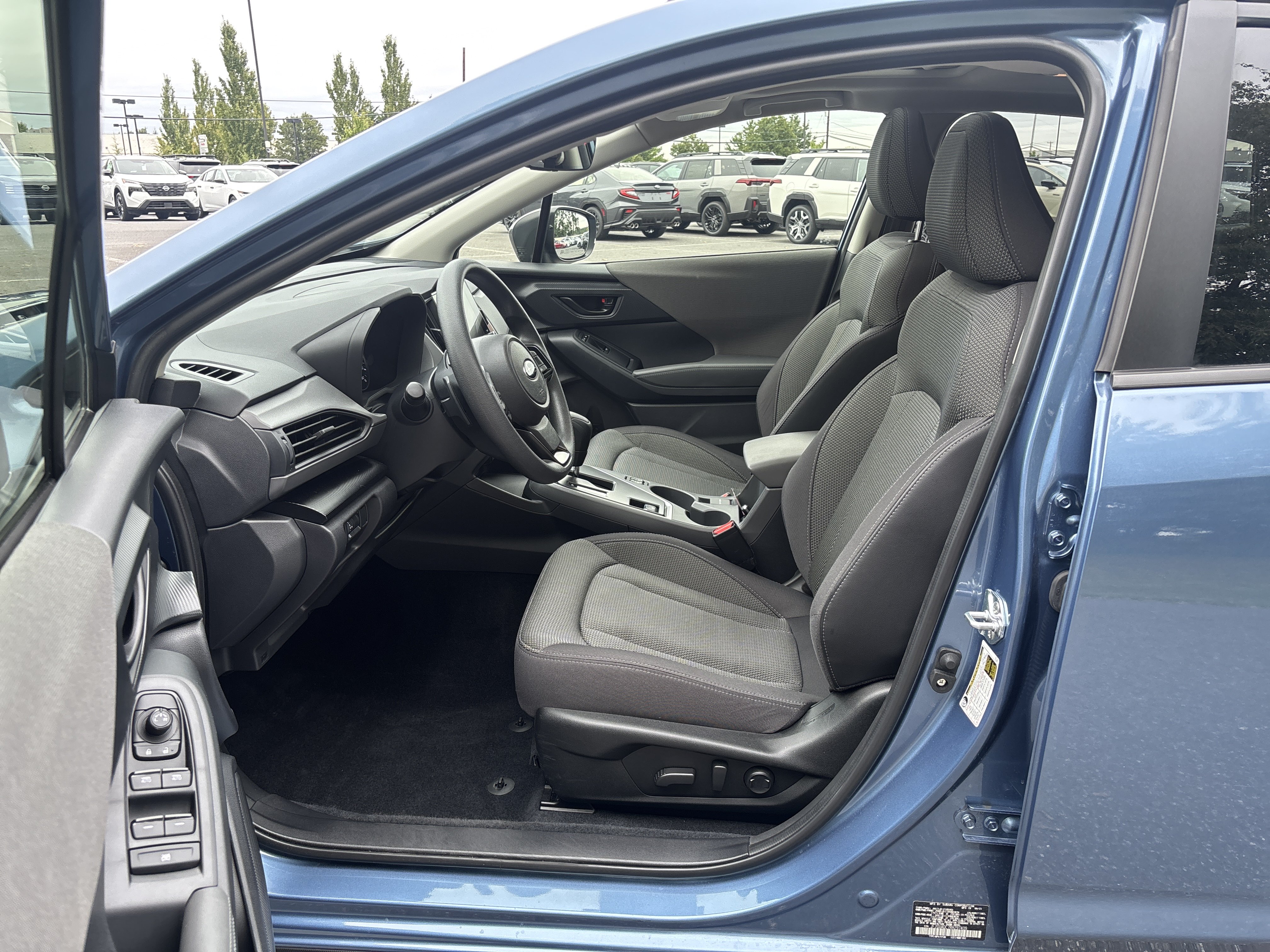 Used 2024 Subaru Crosstrek 2.0i Premium AWD/4WD image 32
