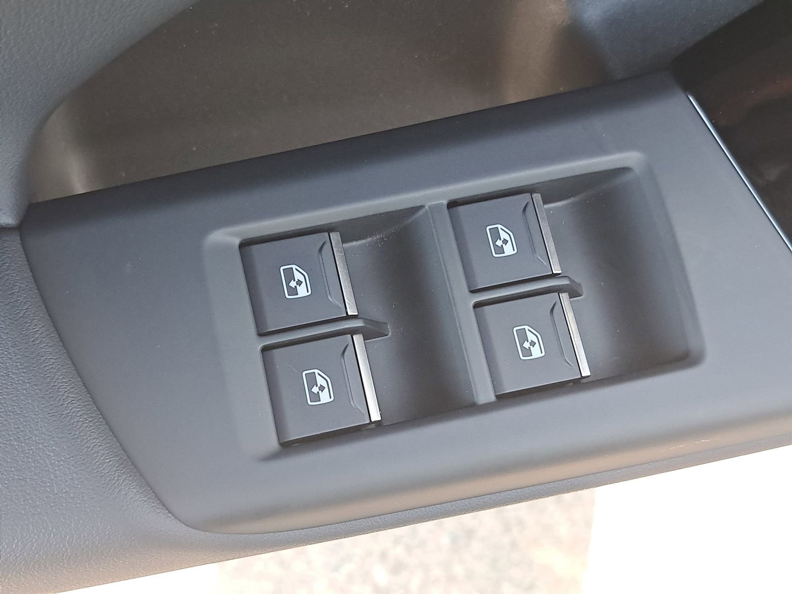 New 2025 Audi Q6 e-tron Premium image 23