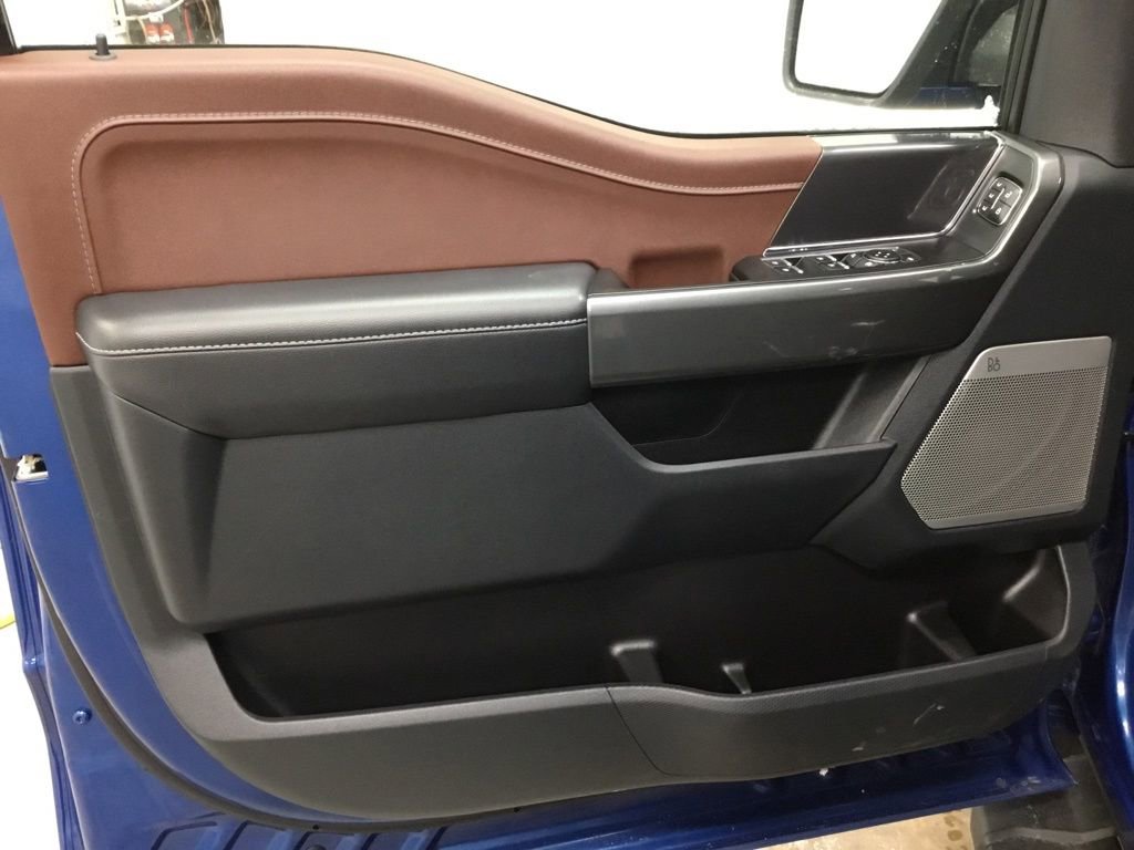 Used 2023 Ford F150 Lariat w/ Equipment Group 502A High image 9