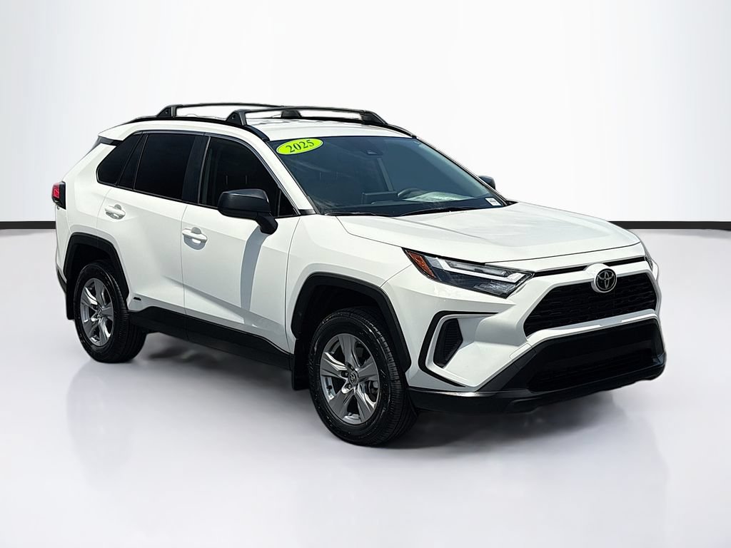 Used 2025 Toyota RAV4 LE AWD/4WD image 3
