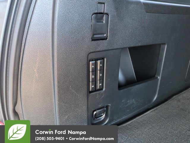 Used 2020 Ford Expedition Max XLT w/ Equipment Group 202A AWD/4WD image 30